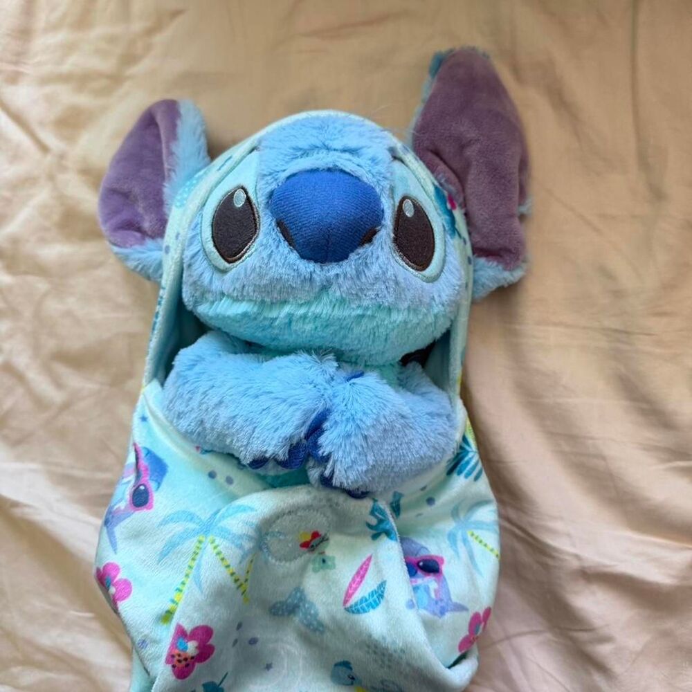 Disney multi Stuffed-animals - Picture 1 of 2
